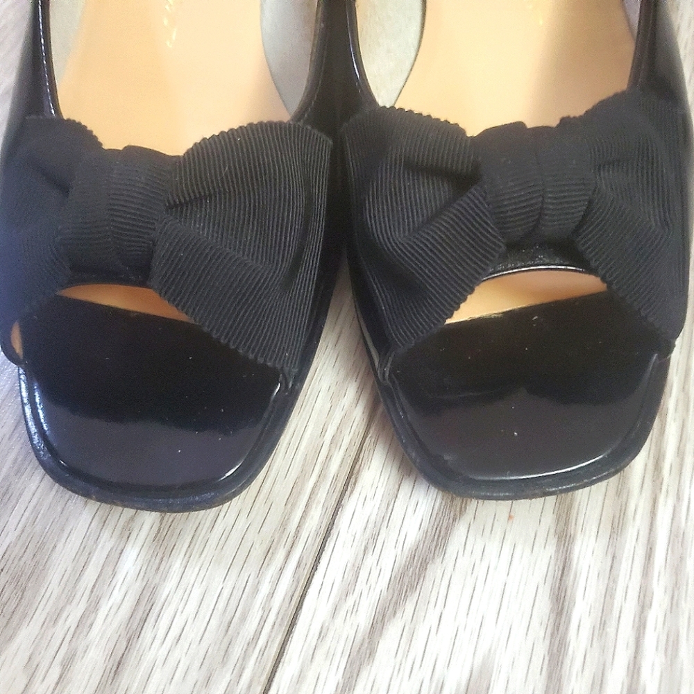 Ferragamo Sandals - Picture 5 of 8
